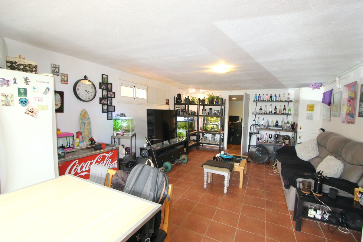 4 Bed Townhouse for sale in Benalmadena Costa Del Sol, Málaga, Spain