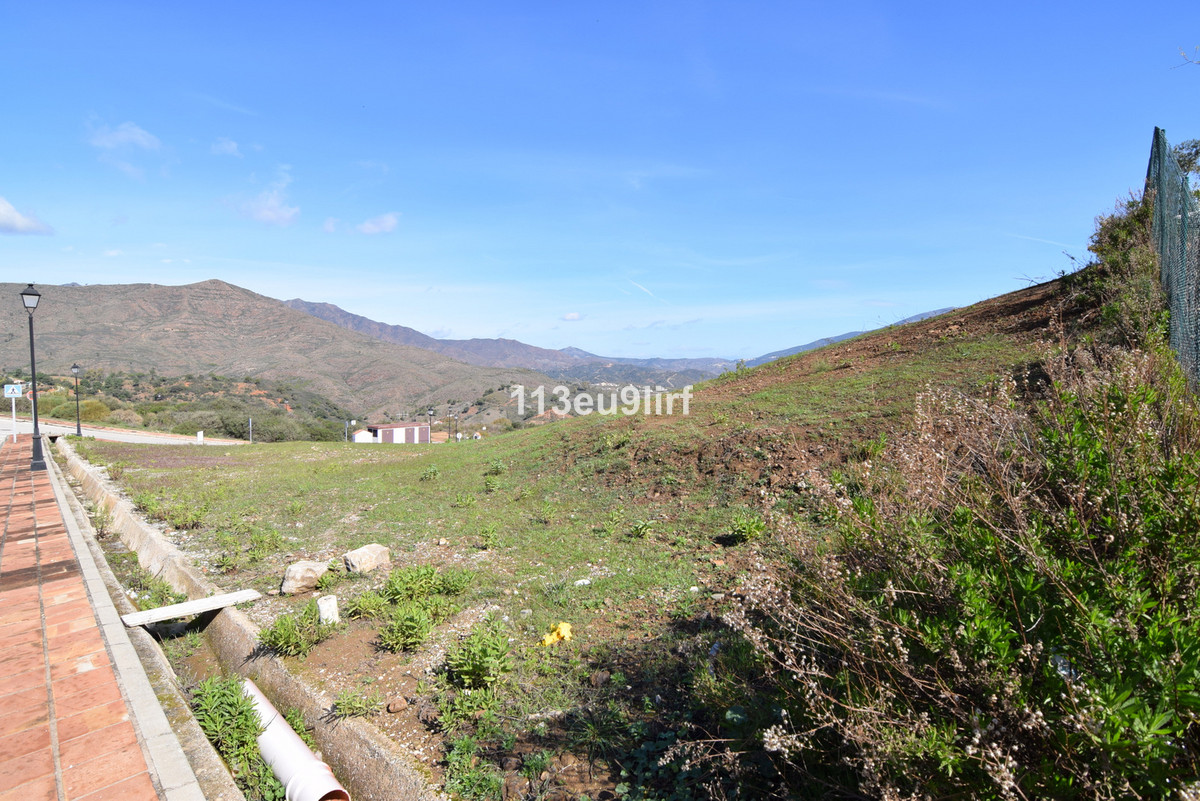 Se vende Terreno Urbano  en Costa Del Sol, Málaga, España