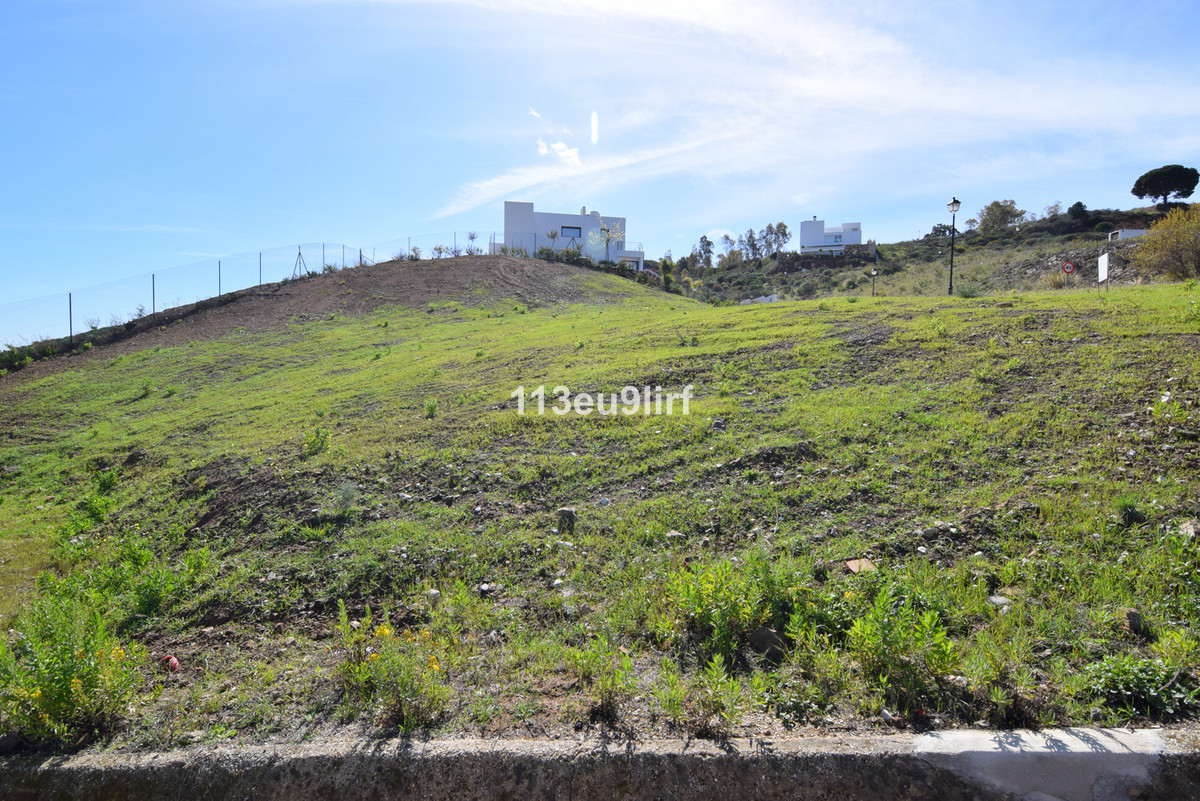 Se vende Terreno Urbano  en Costa Del Sol, Málaga, España