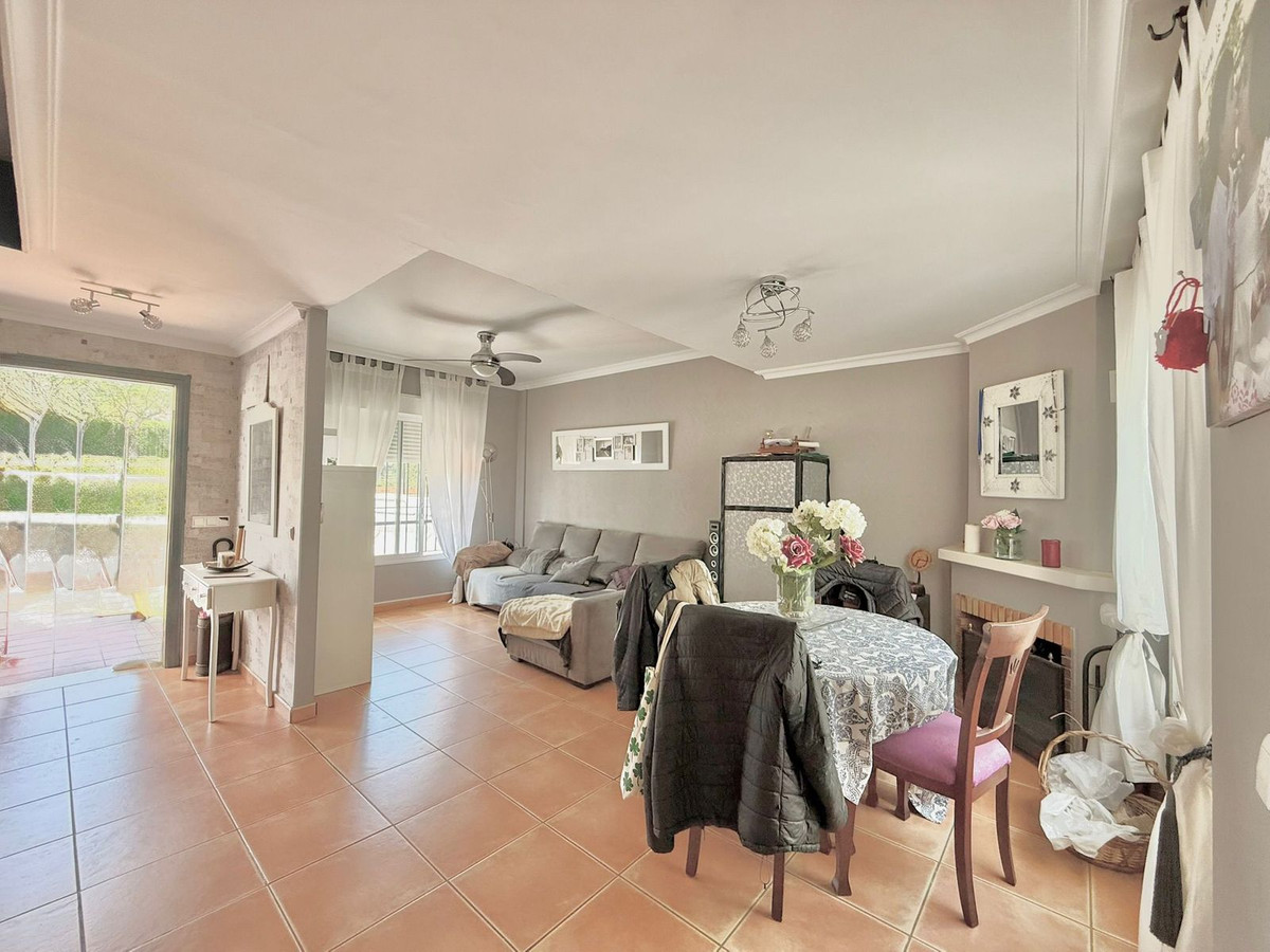 Se vende Adosada de 4 dormitorios en Costa Del Sol, Málaga, España