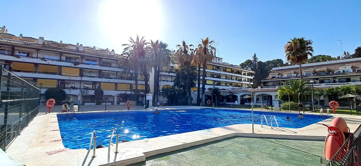 Se vende Apartamento Planta Media de 1 dormitorios en Costa Del Sol, Málaga, España