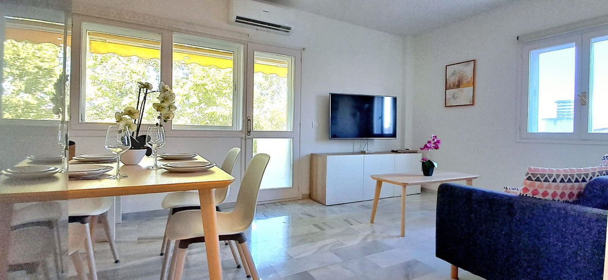Se vende Apartamento Planta Media de 1 dormitorios en Costa Del Sol, Málaga, España