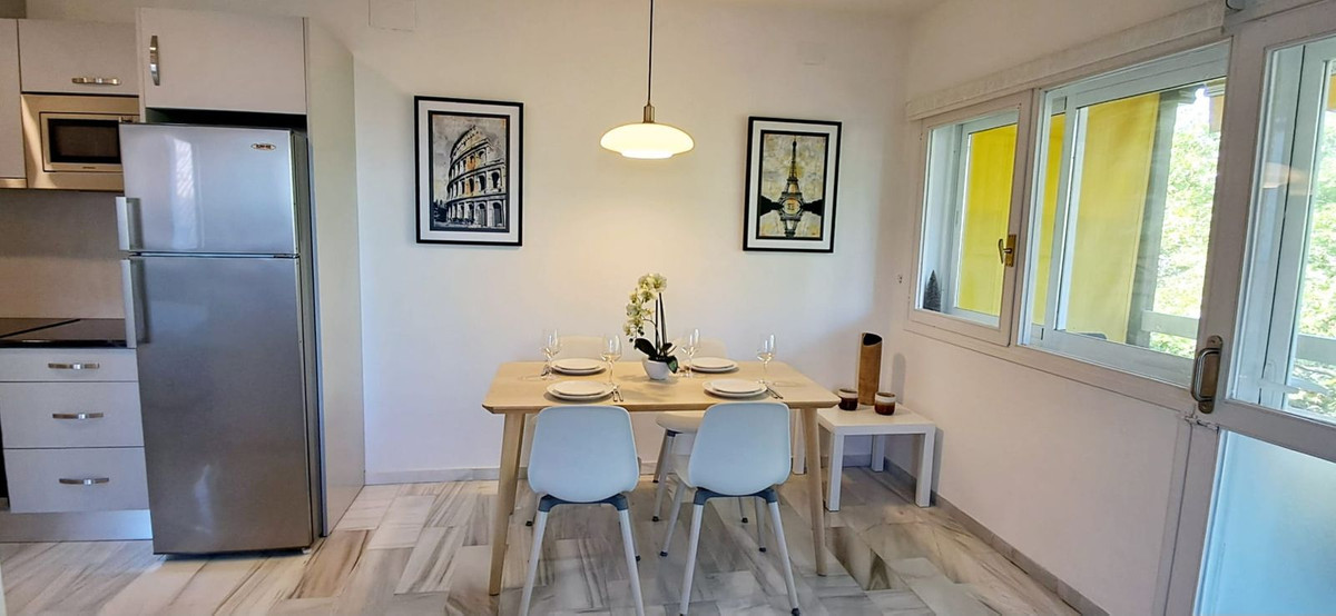 Se vende Apartamento Planta Media de 1 dormitorios en Costa Del Sol, Málaga, España