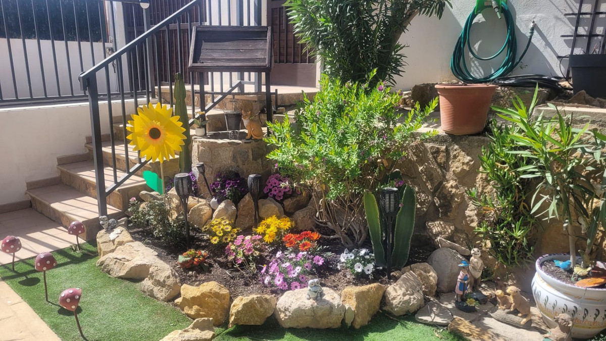 Se vende Villa - Chalet de 3 dormitorios en Costa Blanca, Alicante, España