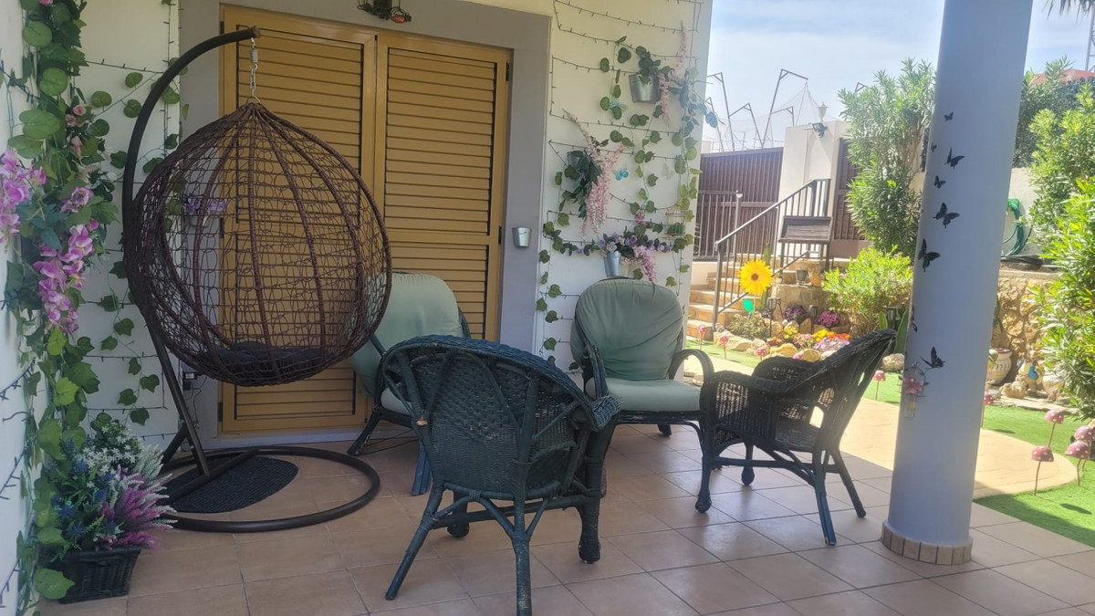 Se vende Villa - Chalet de 3 dormitorios en Costa Blanca, Alicante, España