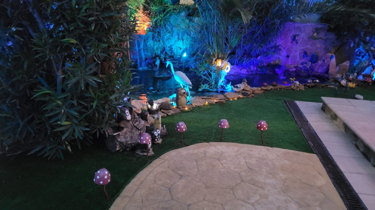 Se vende Villa - Chalet de 3 dormitorios en Costa Blanca, Alicante, España