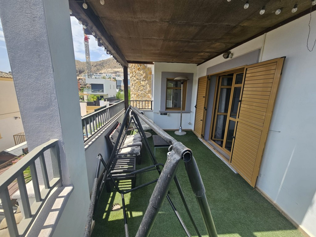 Se vende Villa - Chalet de 3 dormitorios en Costa Blanca, Alicante, España