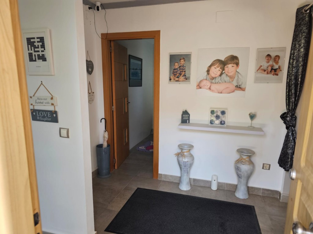 Se vende Villa - Chalet de 3 dormitorios en Costa Blanca, Alicante, España