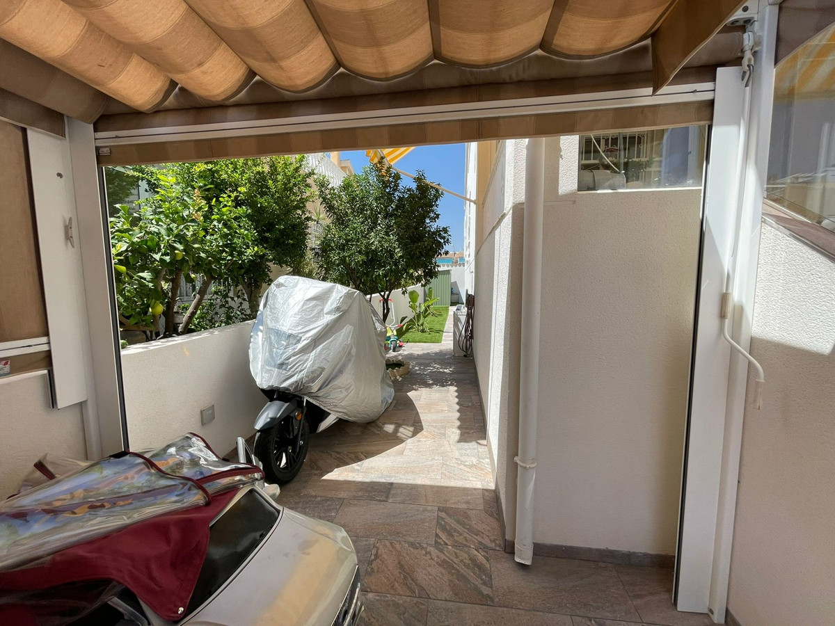 Se vende Bungalow de 3 dormitorios en Costa Blanca, Alicante, España