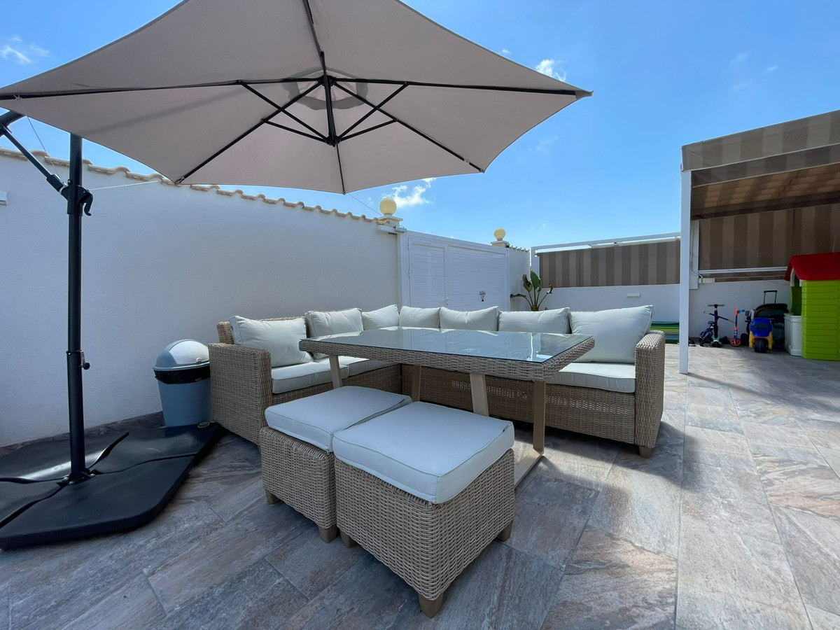 Se vende Bungalow de 3 dormitorios en Costa Blanca, Alicante, España