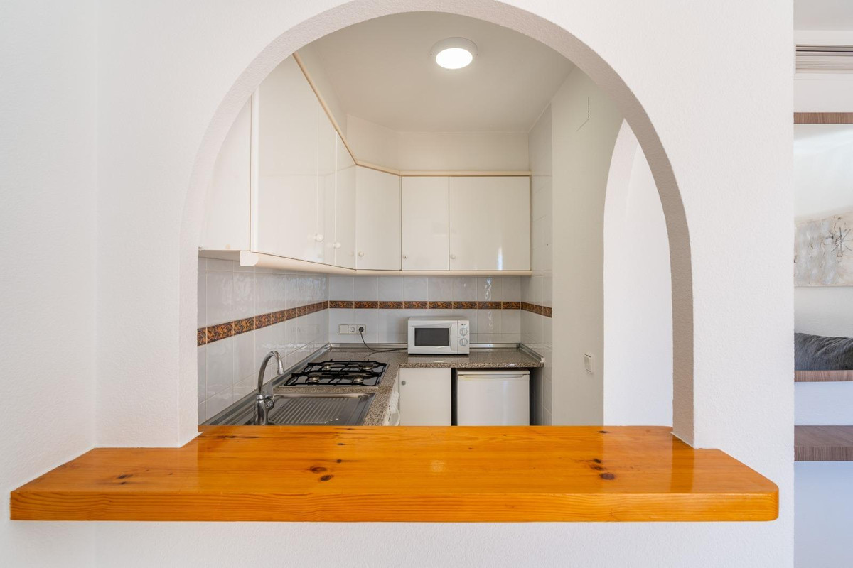 Se vende Bungalow de 1 dormitorios en Costa Blanca, Alicante, España