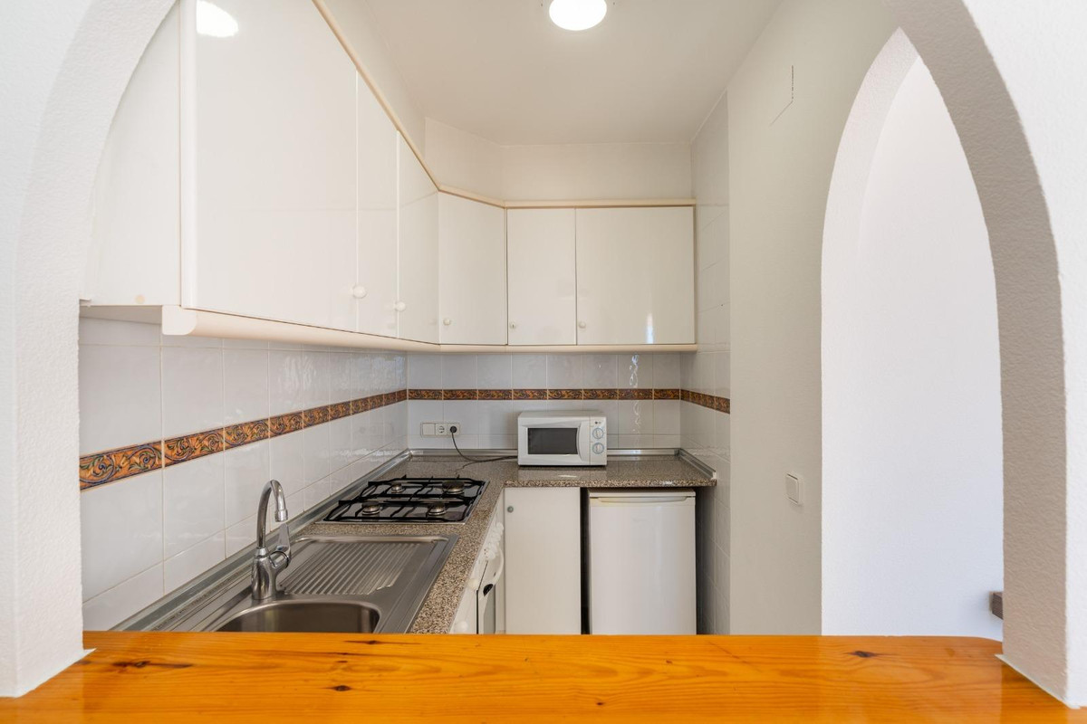Se vende Bungalow de 1 dormitorios en Costa Blanca, Alicante, España