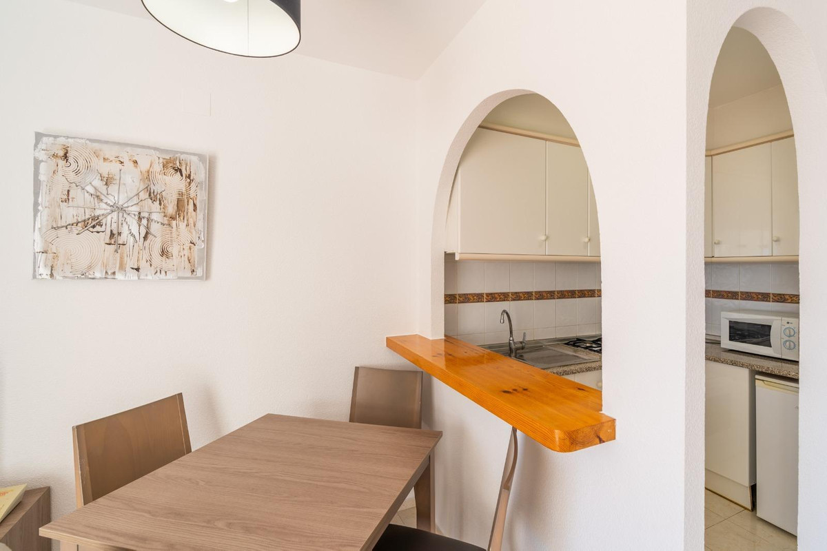 Se vende Bungalow de 1 dormitorios en Costa Blanca, Alicante, España