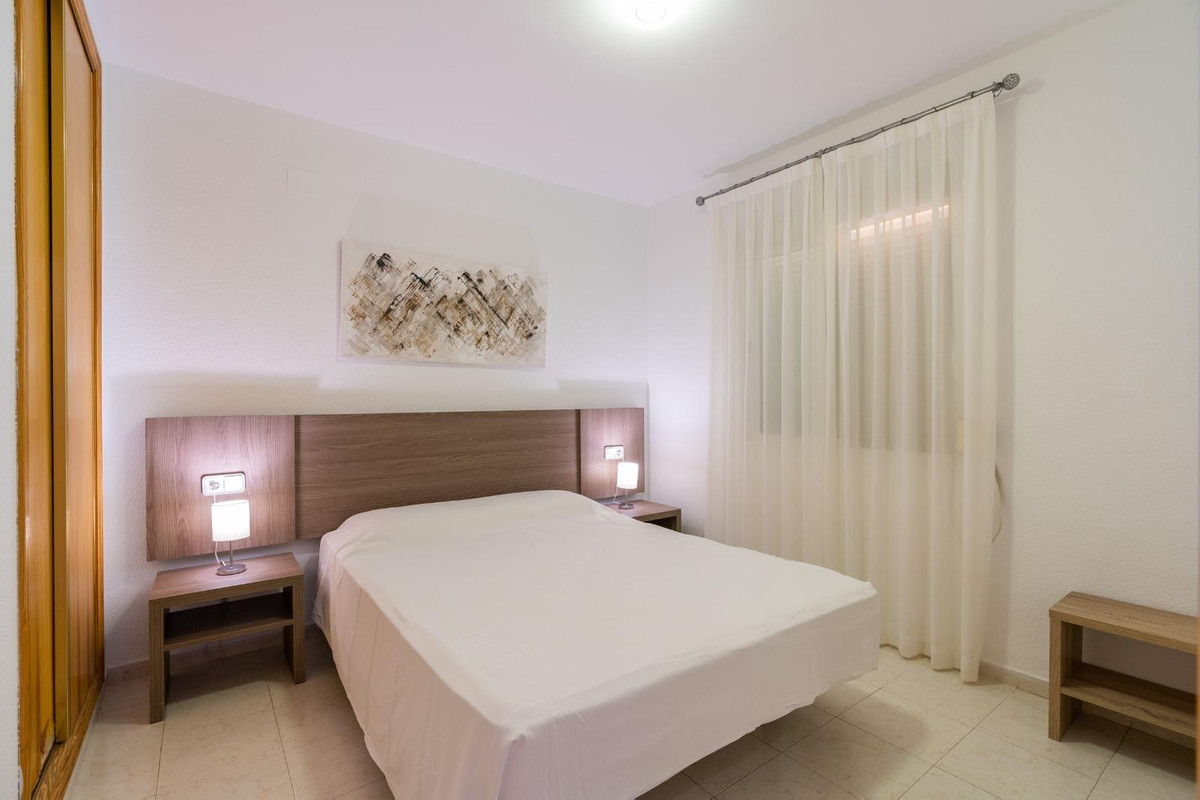 Se vende Bungalow de 1 dormitorios en Costa Blanca, Alicante, España