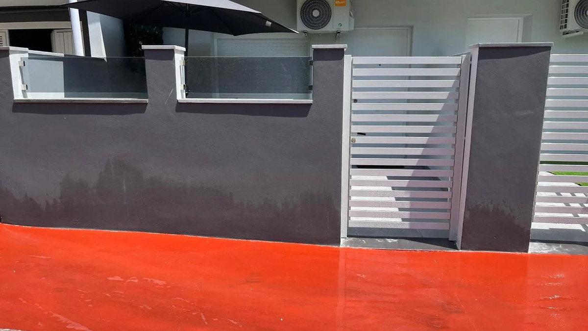10 Bed Commercial unit for sale in Fuengirola Costa Del Sol, Málaga, Spain