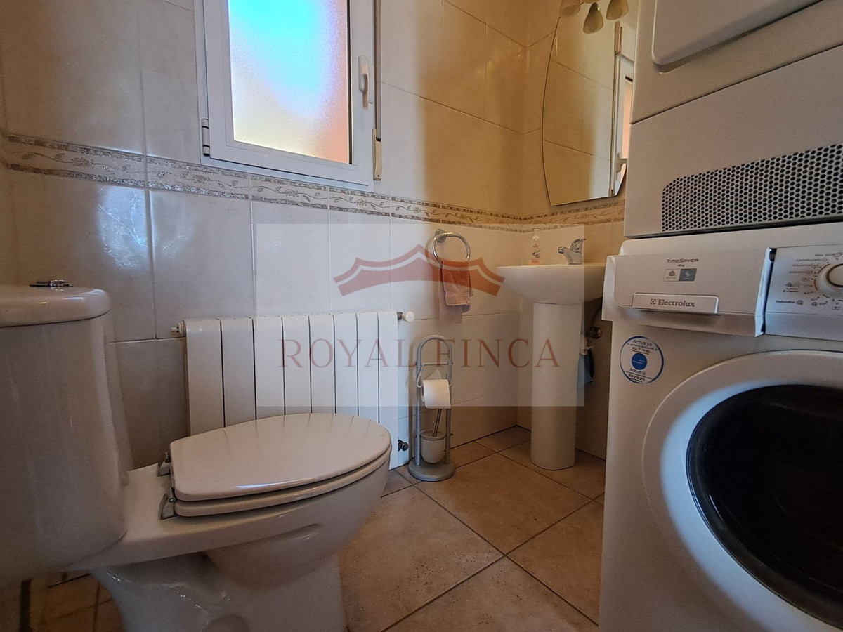 Se vende Villa - Chalet de 4 dormitorios en Costa Blanca, Alicante, España