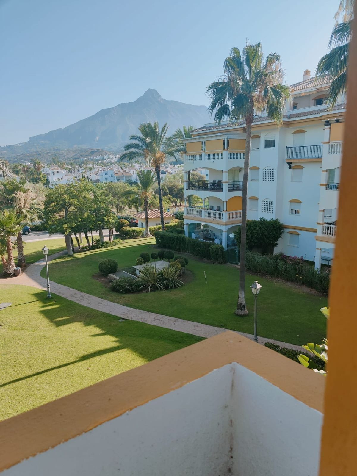 2 Bed Apartment for sale in Marbella Costa Del Sol, Málaga, Spain