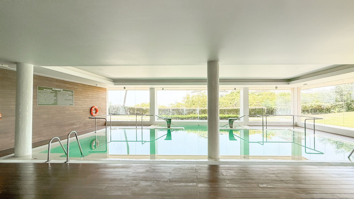 3 Bed Apartment for sale in Benahavís Costa Del Sol, Málaga, Spain