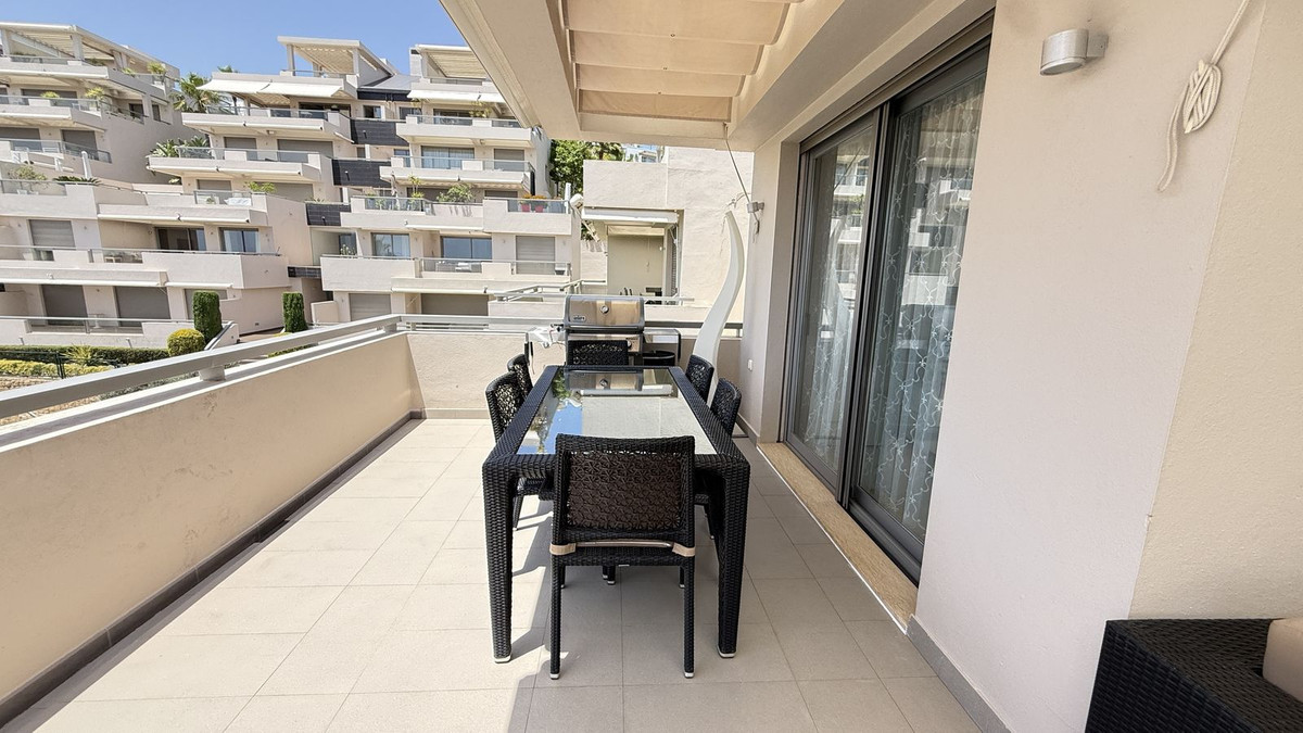 3 Bed Apartment for sale in Benahavís Costa Del Sol, Málaga, Spain