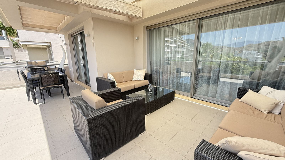 3 Bed Apartment for sale in Benahavís Costa Del Sol, Málaga, Spain