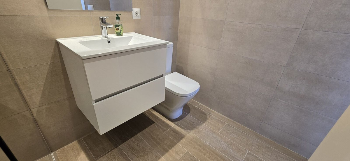 Se vende Apartamento en Planta Última de 1 dormitorios en Costa Blanca, Alicante, España