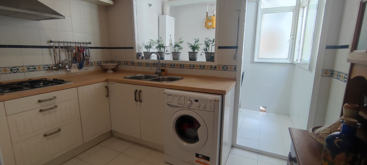 3 Bed Apartment for sale in Limonar Málaga Ciudad, Málaga, Spain