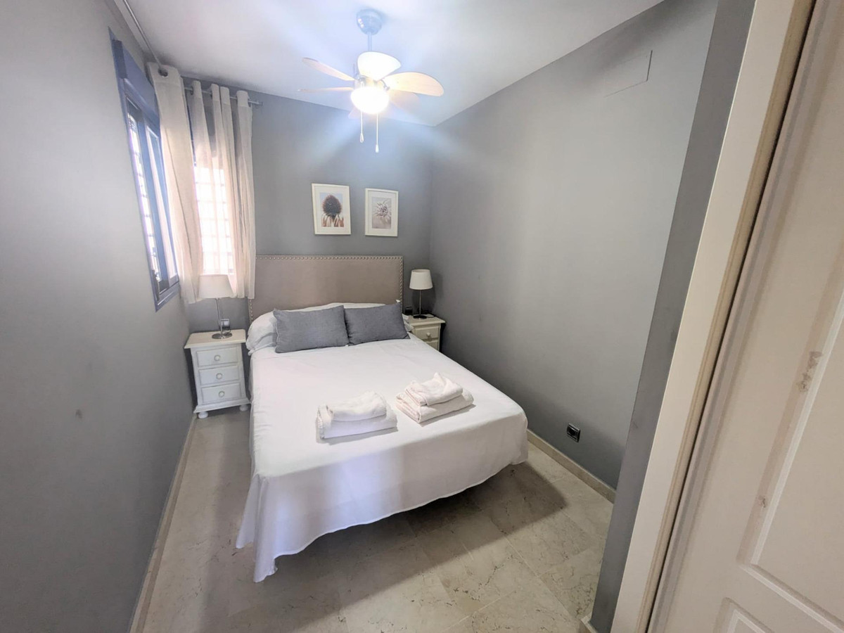 1 Bed Apartment for sale in Benalmadena Costa Costa Del Sol, Málaga, Spain