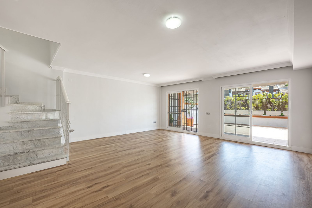 Se vende Adosada de 4 dormitorios en Costa Del Sol, Málaga, España