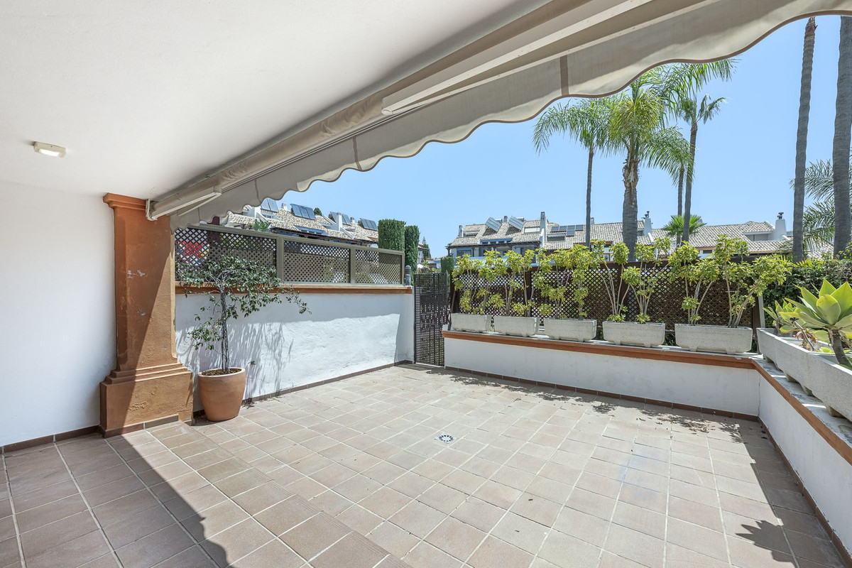 Se vende Adosada de 4 dormitorios en Costa Del Sol, Málaga, España