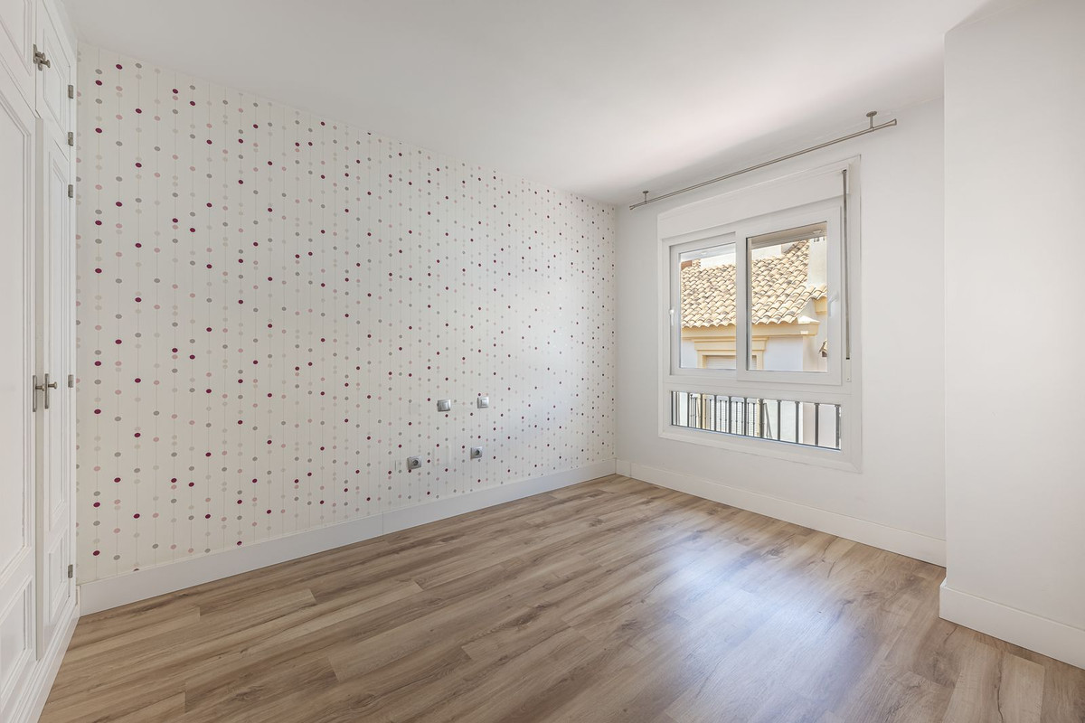 Se vende Adosada de 4 dormitorios en Costa Del Sol, Málaga, España
