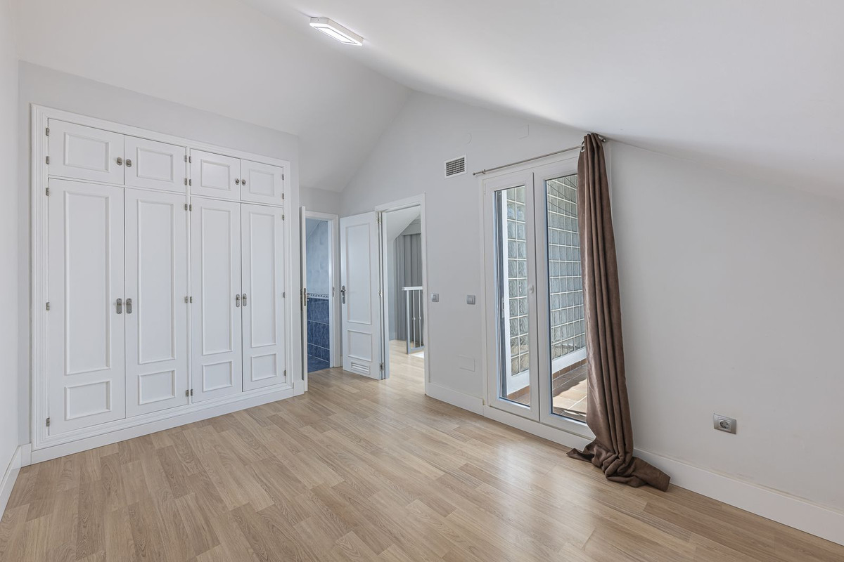 Se vende Adosada de 4 dormitorios en Costa Del Sol, Málaga, España
