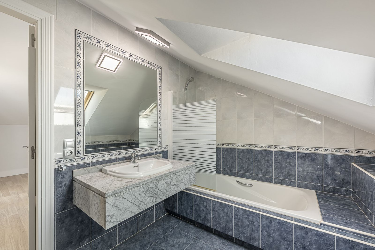 Se vende Adosada de 4 dormitorios en Costa Del Sol, Málaga, España