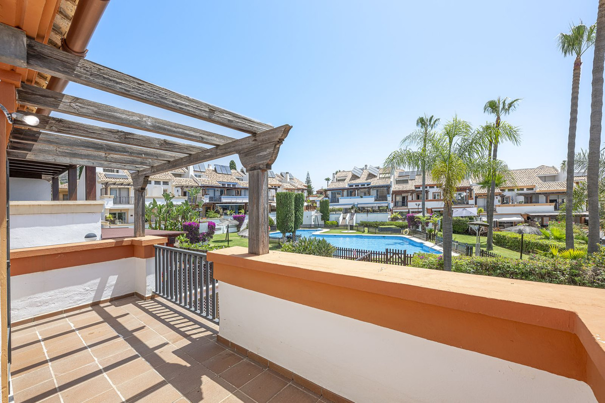 Se vende Adosada de 4 dormitorios en Costa Del Sol, Málaga, España
