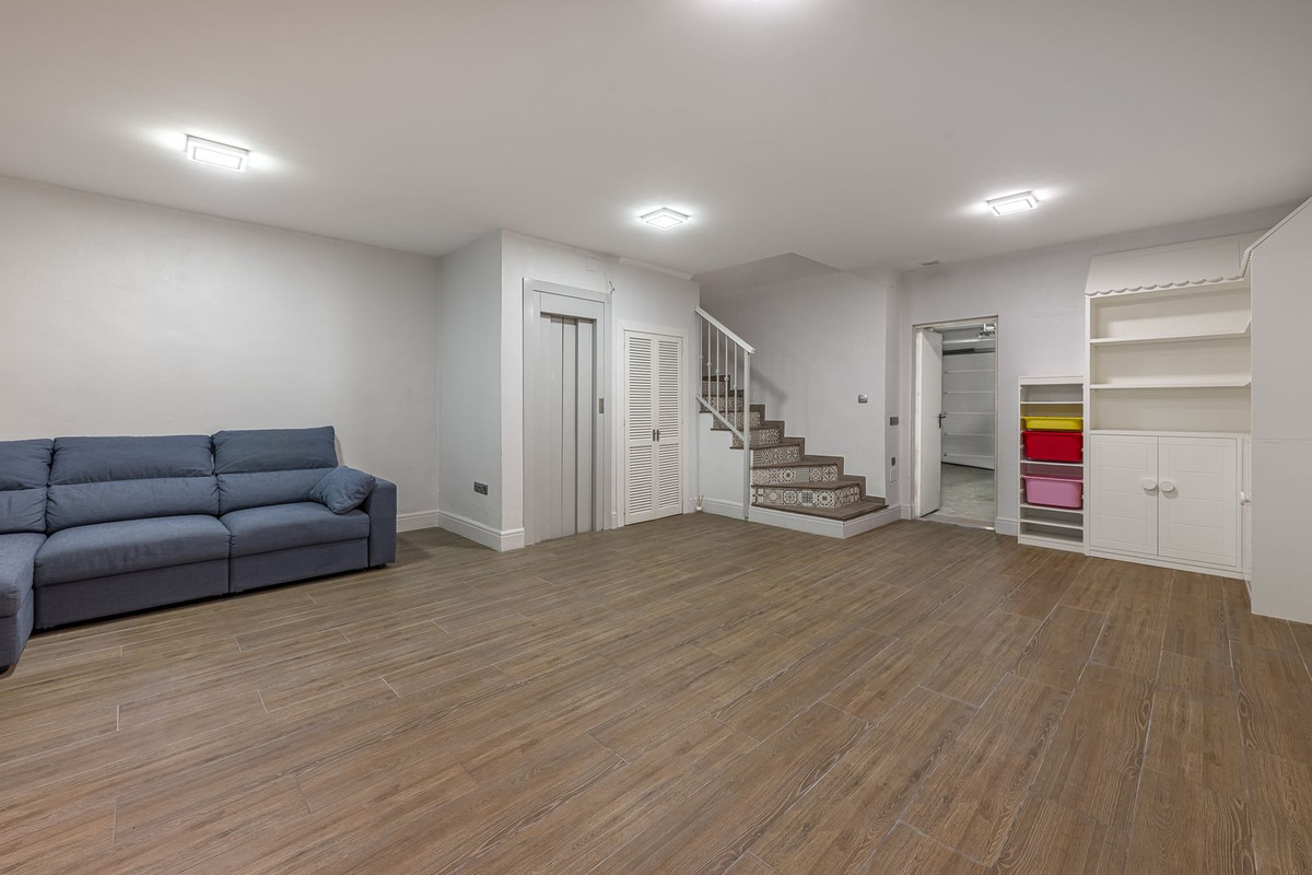 Se vende Adosada de 4 dormitorios en Costa Del Sol, Málaga, España