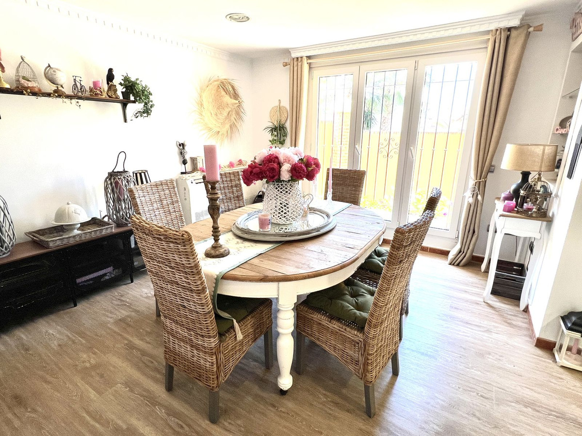 5 Bed Townhouse for sale in Rincón De La Victoria Costa Del Sol East, Málaga, Spain
