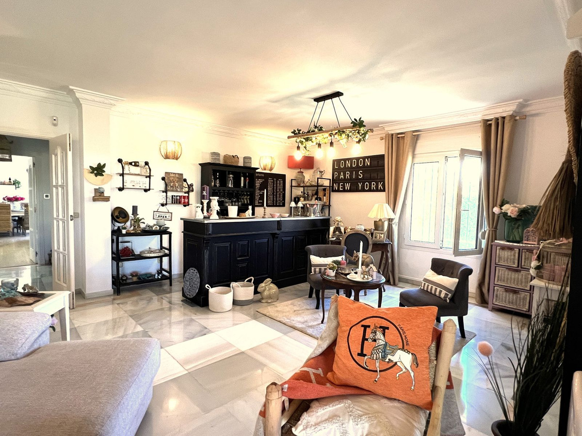 5 Bed Townhouse for sale in Rincón De La Victoria Costa Del Sol East, Málaga, Spain