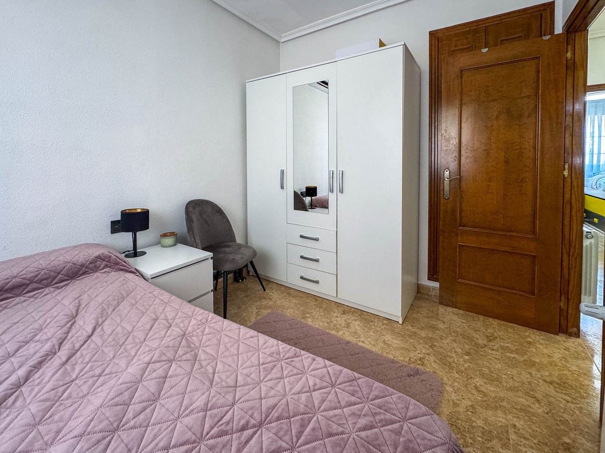 Se vende Pareada de 3 dormitorios en Costa Blanca, Alicante, España