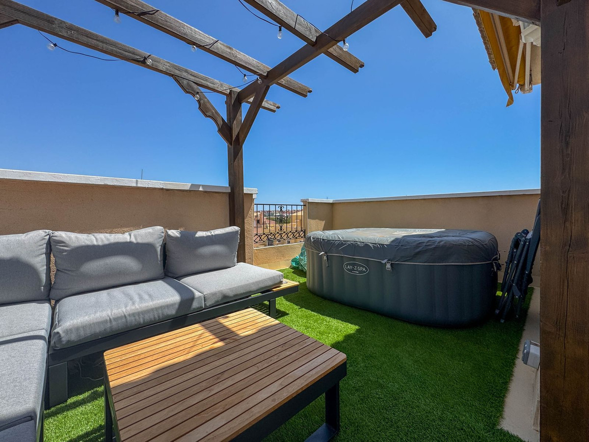 Se vende Pareada de 3 dormitorios en Costa Blanca, Alicante, España