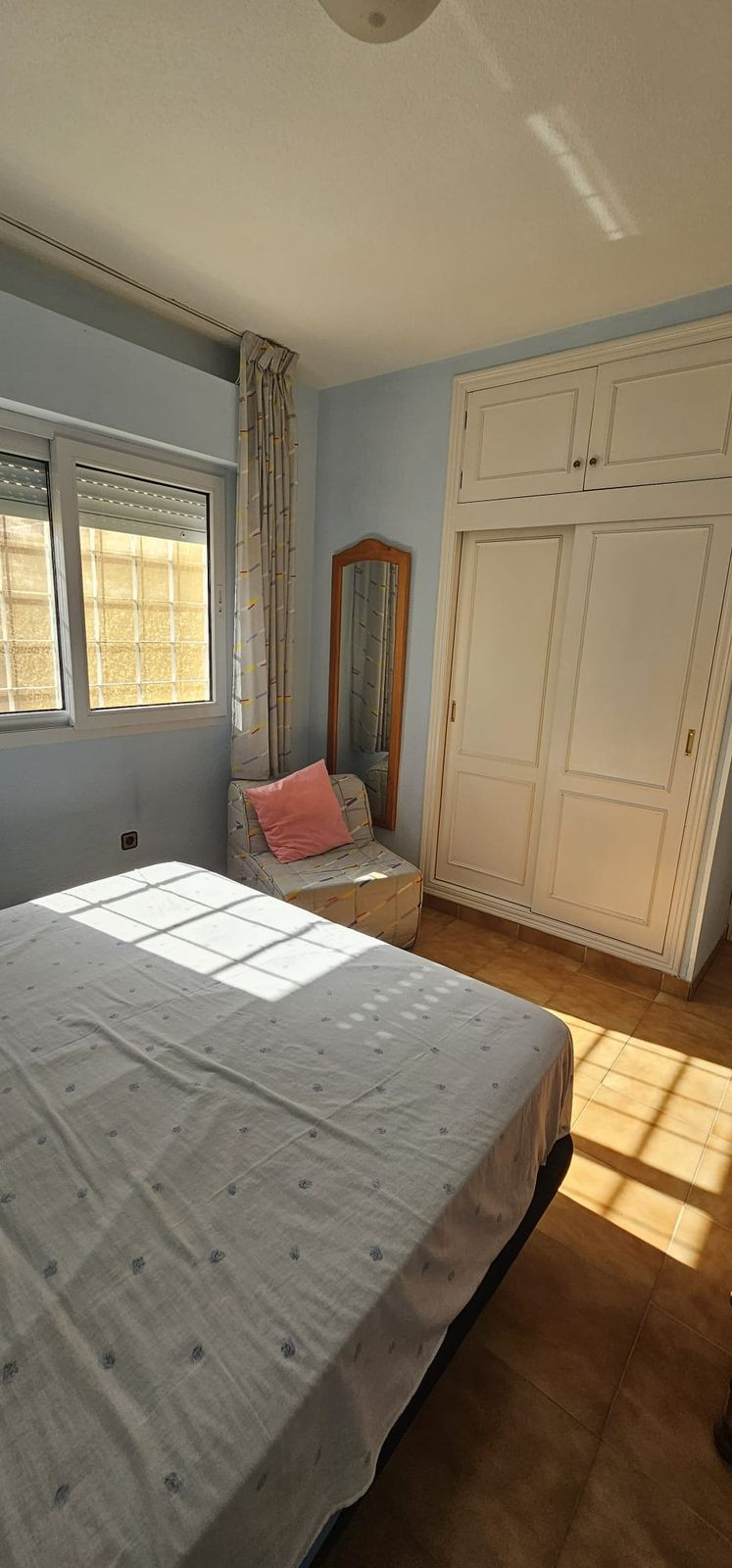 Se vende Villa - Chalet de 5 dormitorios en Costa Blanca, Alicante, España