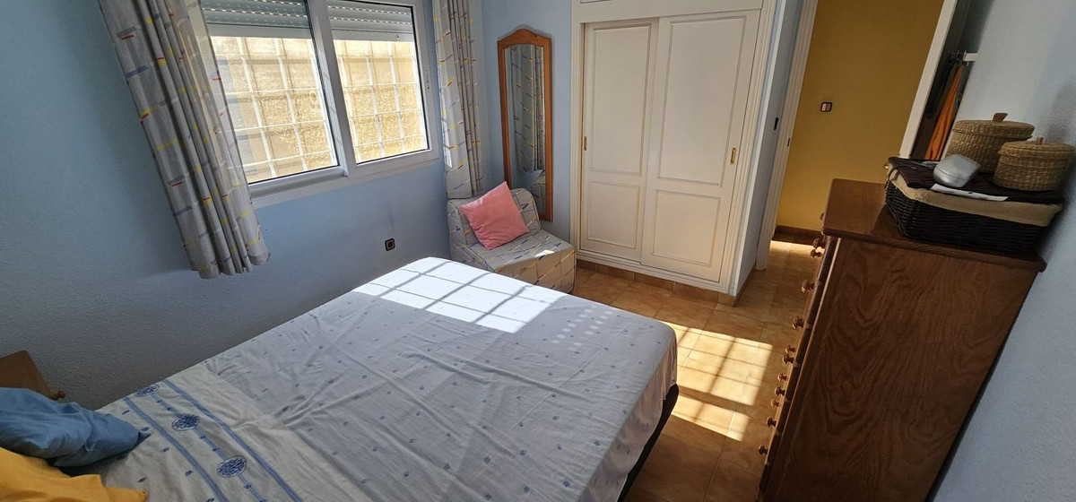 Se vende Villa - Chalet de 5 dormitorios en Costa Blanca, Alicante, España