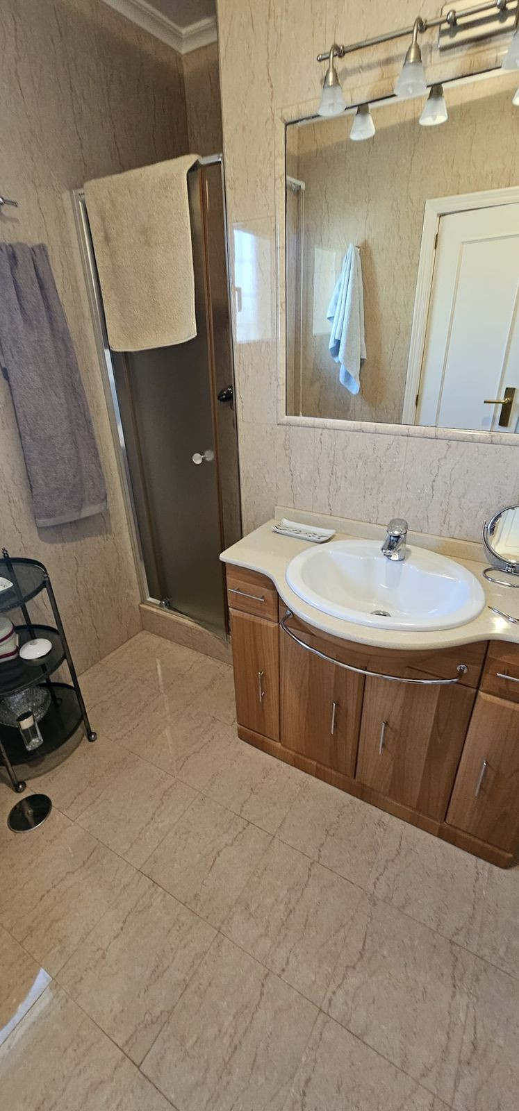 Se vende Villa - Chalet de 5 dormitorios en Costa Blanca, Alicante, España