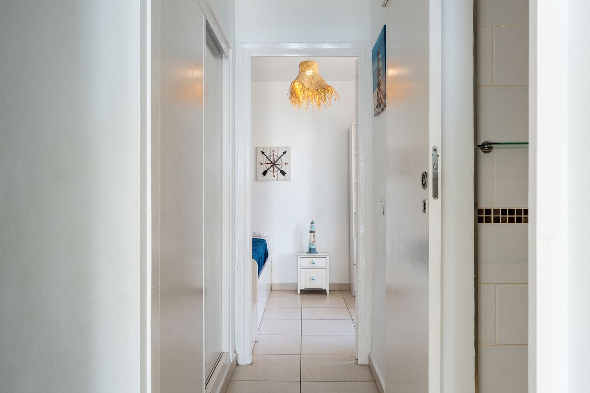 2 Bed Townhouse for sale in Calahonda Costa Del Sol, Málaga, Spain