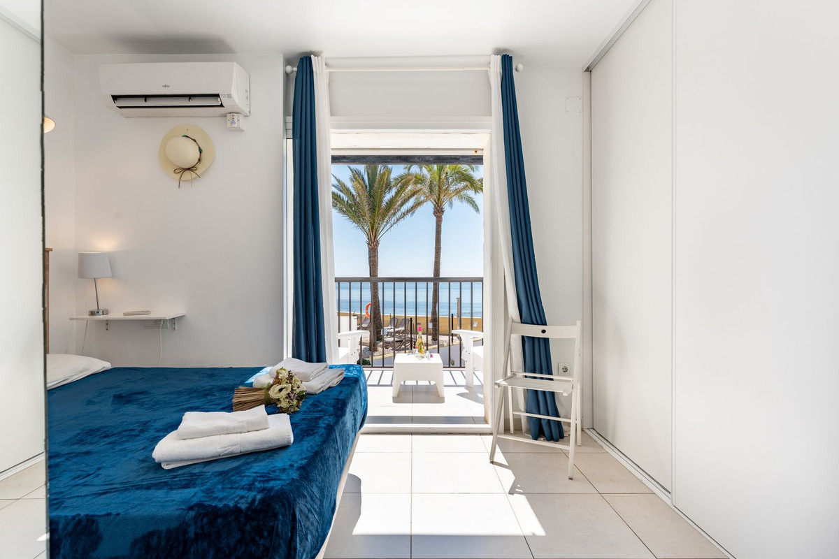 2 Bed Townhouse for sale in Calahonda Costa Del Sol, Málaga, Spain