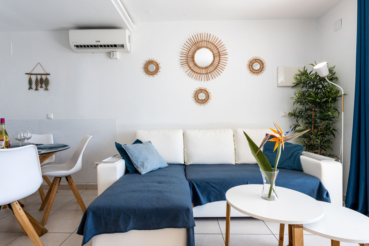 2 Bed Townhouse for sale in Calahonda Costa Del Sol, Málaga, Spain