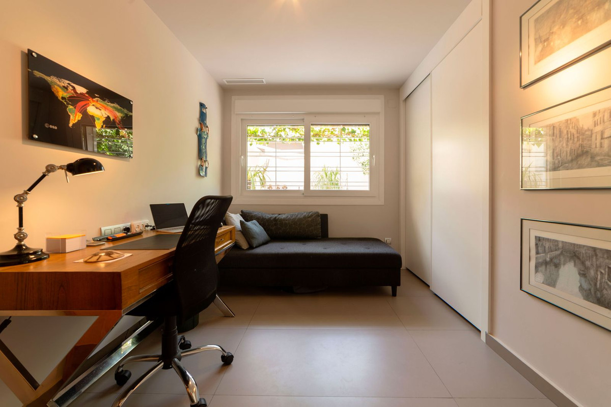 Se vende Villa - Chalet de 3 dormitorios en Costa Blanca, Alicante, España