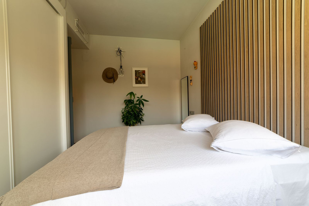 Se vende Villa - Chalet de 3 dormitorios en Costa Blanca, Alicante, España