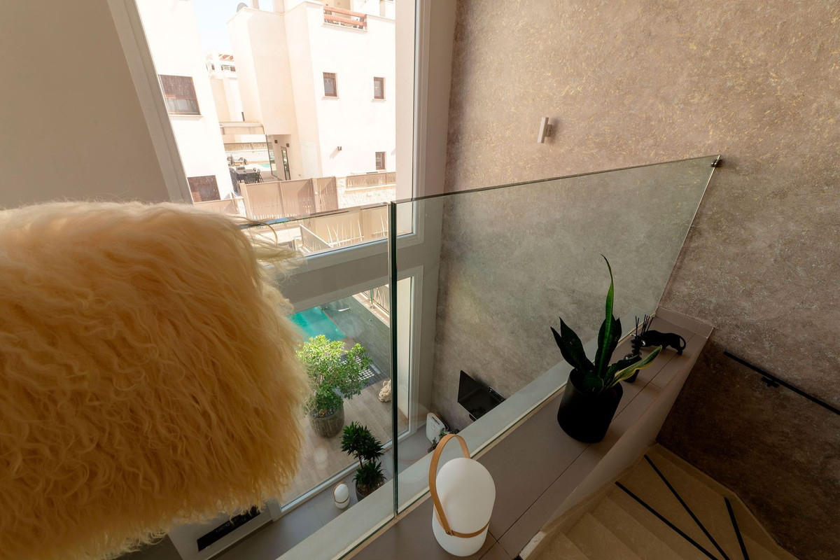Se vende Villa - Chalet de 3 dormitorios en Costa Blanca, Alicante, España