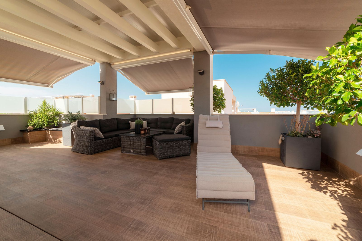 Se vende Villa - Chalet de 3 dormitorios en Costa Blanca, Alicante, España