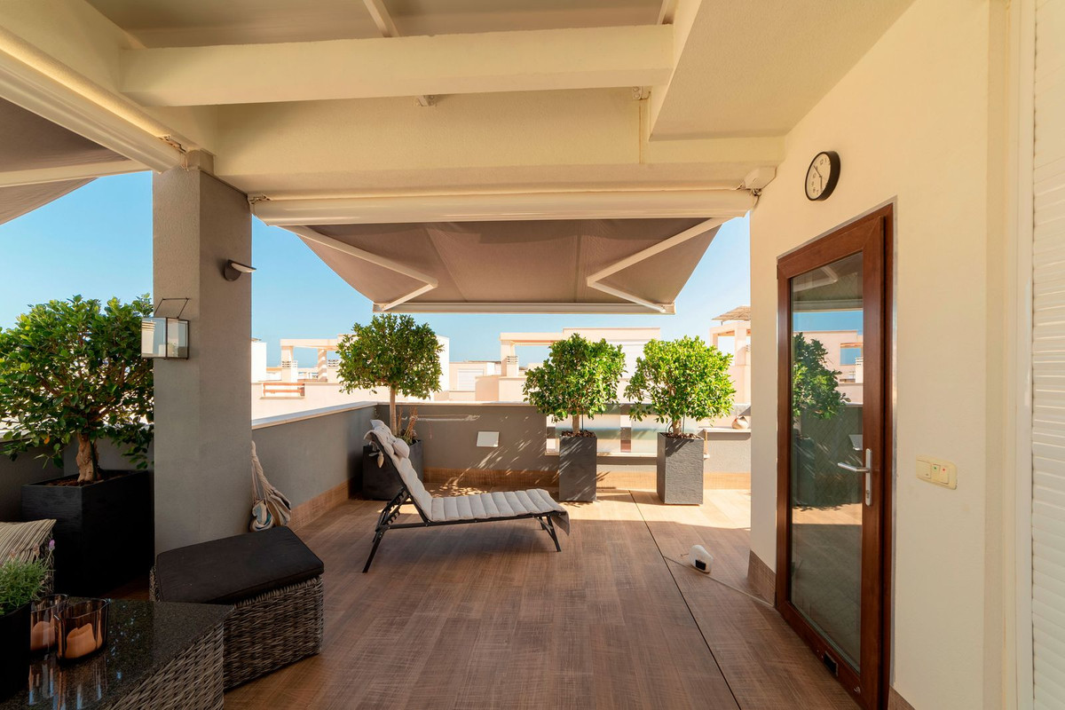 Se vende Villa - Chalet de 3 dormitorios en Costa Blanca, Alicante, España