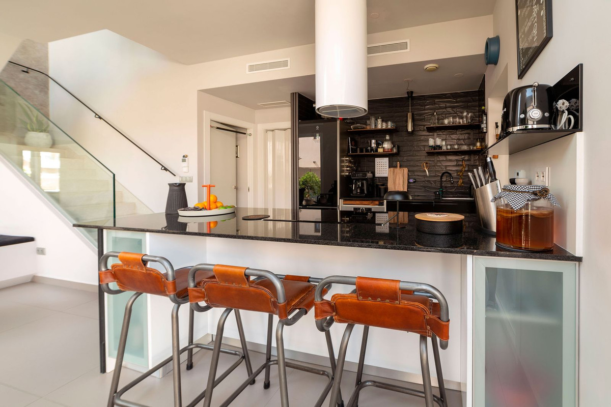Se vende Villa - Chalet de 3 dormitorios en Costa Blanca, Alicante, España